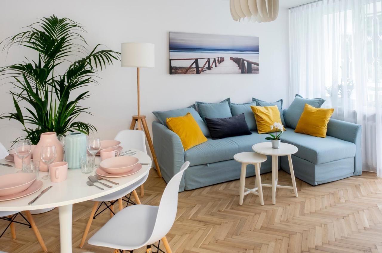 Cristine Apartment Varşovia Exterior foto